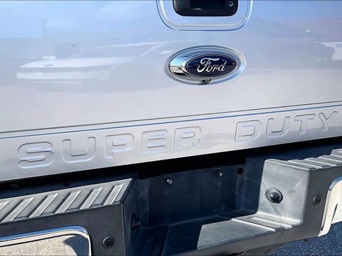 Used 2015 Ford F350 Lariat w/ Lariat Ultimate Package image 24