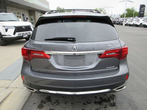 Used 2020 Acura MDX SH-AWD w/ Technology Package image 7