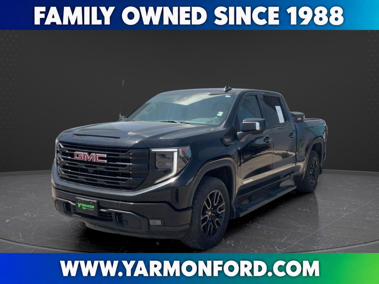 Used 2022 GMC Sierra 1500 Elevation w/ Elevation Premium Package AWD/4WD image 1