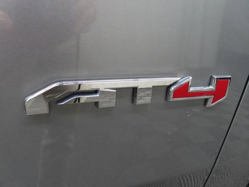 Used 2025 GMC Yukon AT4 w/ LPO, Get Active Package AWD/4WD image 60