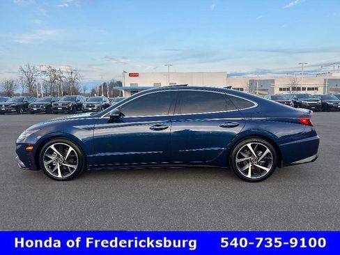 Used 2021 Hyundai Sonata SEL Plus w/ Tech Package image 3