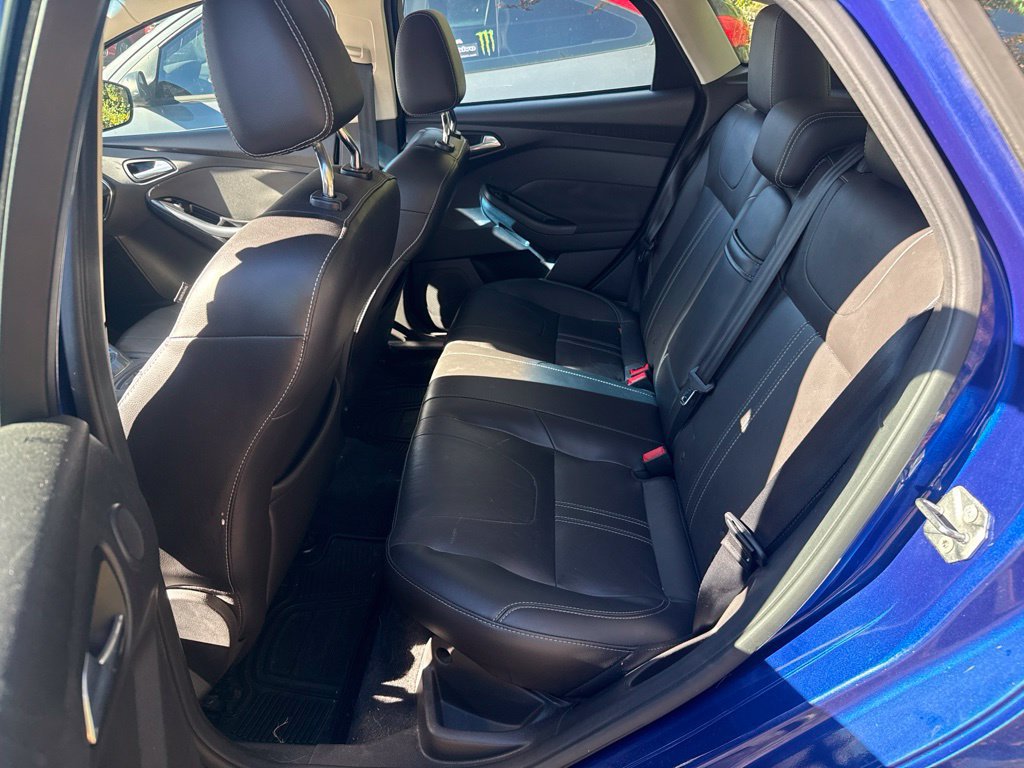 Used 2012 Ford Focus Titanium FWD image 6