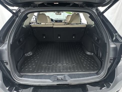 Certified 2023 Subaru Outback Limited image 17