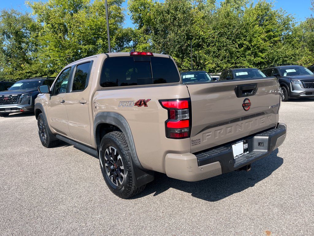 Used 2023 Nissan Frontier PRO-4X w/ Pro Convenience Package AWD/4WD image 3
