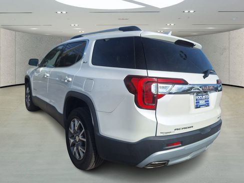 Used 2021 GMC Acadia SLT image 3