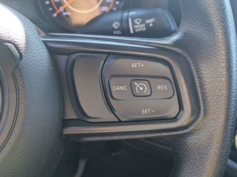 Used 2024 Jeep Gladiator Sport AWD/4WD image 25