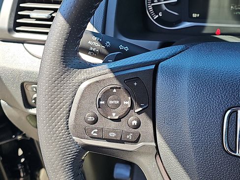 Used 2024 Honda Passport EX-L image 22