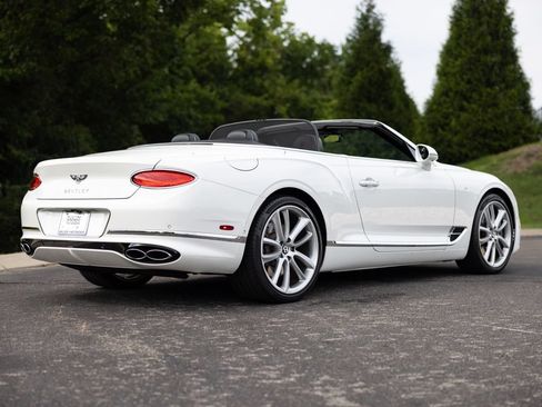 Used 2021 Bentley Continental GT V8 AWD/4WD image 12
