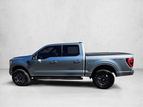 Used 2022 Ford F150 XLT w/ Equipment Group 302A High AWD/4WD image 8