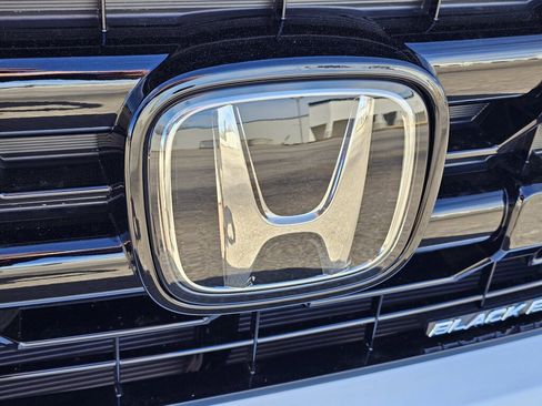 New 2026 Honda Ridgeline Black Edition image 3