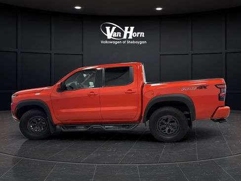 Used 2025 Nissan Frontier PRO-4X w/ Interior Protection Package AWD/4WD image 4