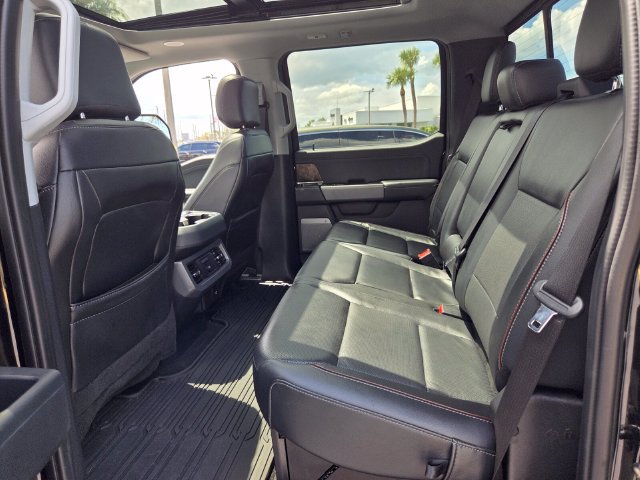 Used 2024 Ford F250 Lariat w/ Lariat Ultimate Package AWD/4WD image 12