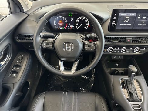Used 2026 Honda HR-V EX-L image 18
