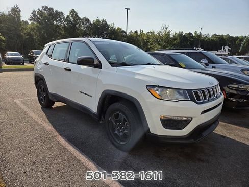 Used 2018 Jeep Compass Sport FWD image 6