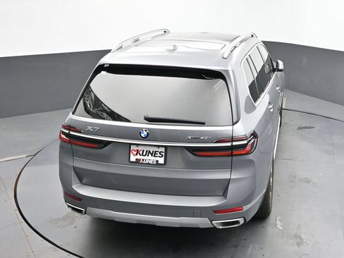 Used 2026 BMW X7 xDrive40i AWD/4WD image 21
