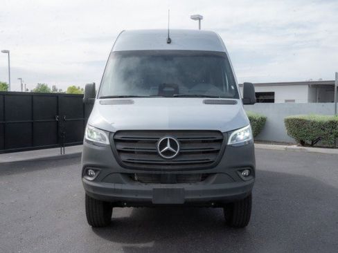 New 2025 Mercedes-Benz Sprinter 2500 image 2