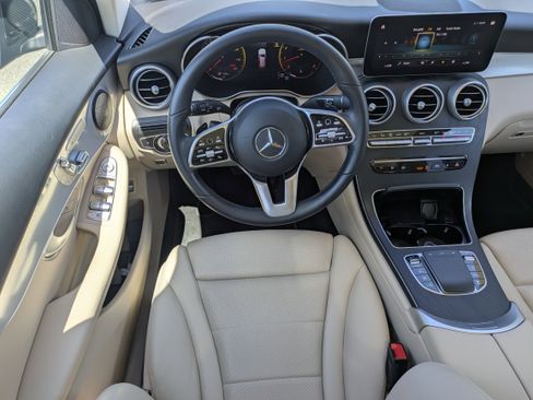 Certified 2022 Mercedes-Benz GLC 300 image 16