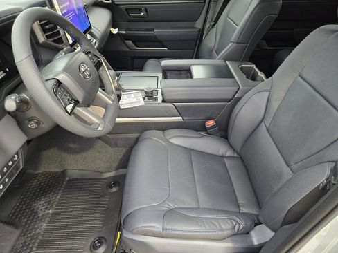 New 2026 Toyota Tundra Platinum AWD/4WD image 8