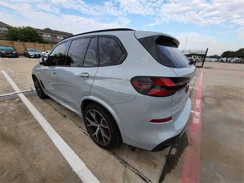 Used 2024 BMW X5 xDrive40i w/ M Sport Package AWD/4WD image 6
