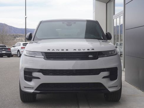 New 2026 Land Rover Range Rover Sport Dynamic SE AWD/4WD image 5