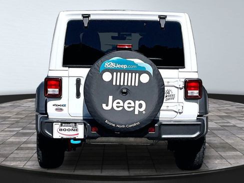 Used 2023 Jeep Wrangler Unlimited w/ Sun & Screen Package AWD/4WD image 5