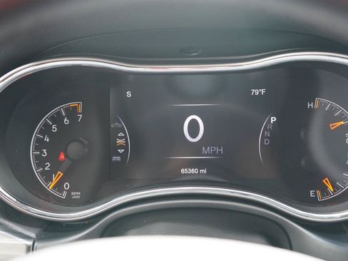 Used 2019 Jeep Grand Cherokee Altitude AWD/4WD image 70