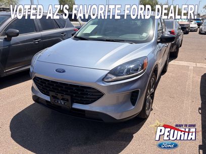Used 2022 Ford Escape SE w/ SE Sport Appearance Package