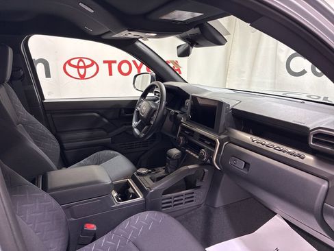 Used 2026 Toyota Tacoma SR5 image 13
