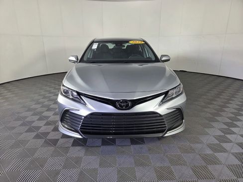 Used 2023 Toyota Camry LE FWD image 3