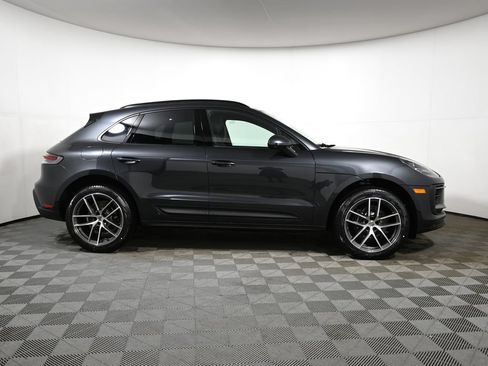 Used 2026 Porsche Macan AWD/4WD image 8