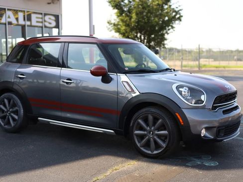 Used 2016 MINI Cooper Countryman S image 3