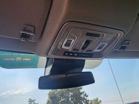 Certified 2024 Chevrolet Silverado 1500 LTZ image 17