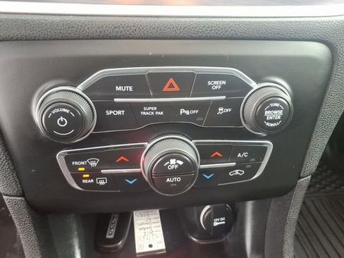 Used 2018 Dodge Charger GT w/ Blacktop Package image 19