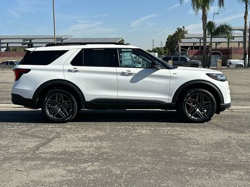 Certified 2025 Ford Explorer ST-Line w/ ST-Line Street Pack AWD/4WD image 2