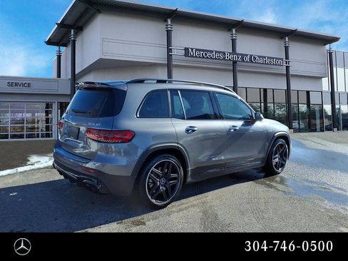 Certified 2022 Mercedes-Benz GLB 35 AMG 4MATIC image 3