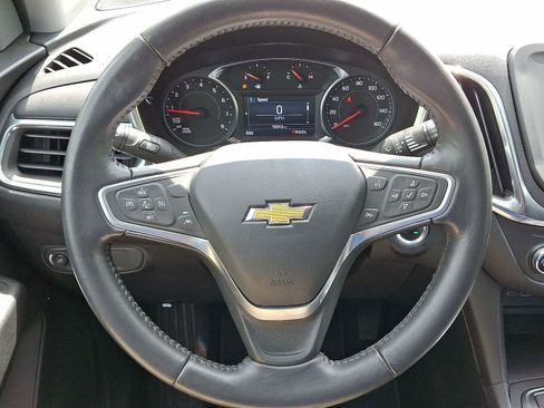 Used 2022 Chevrolet Equinox LT AWD/4WD image 19