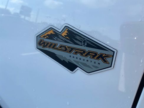 Used 2023 Ford Bronco Wildtrak AWD/4WD image 31