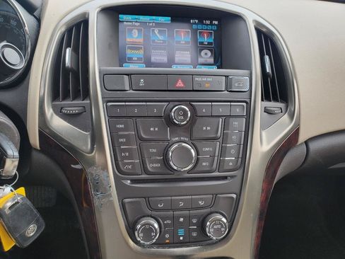 Used 2015 Buick Verano FWD image 20