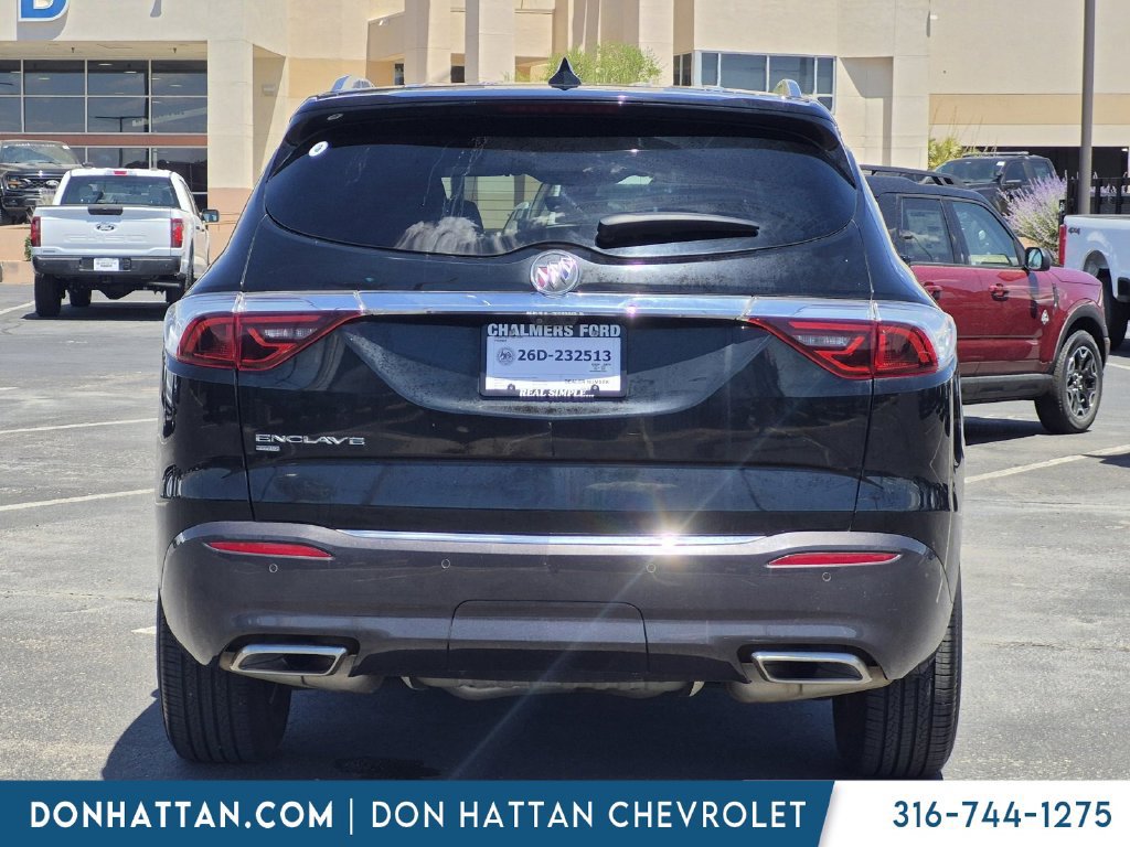 Used 2024 Buick Enclave Premium AWD/4WD image 12