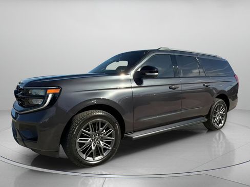 New 2026 Ford Expedition Max Platinum w/ Stealth Appearance Package image 12
