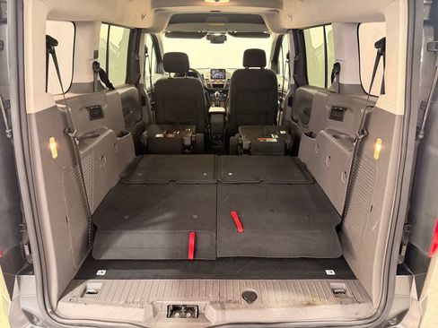 Used 2019 Ford Transit Connect XLT w/ Trailer Tow Package FWD image 13