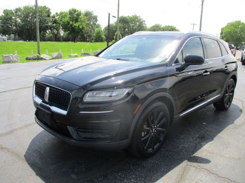 Used 2020 Lincoln Nautilus Reserve w/ Monochromatic Package AWD/4WD image 11