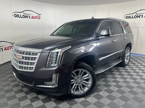 Used 2018 Cadillac Escalade Luxury w/ LPO, Radiant Package AWD/4WD image 1