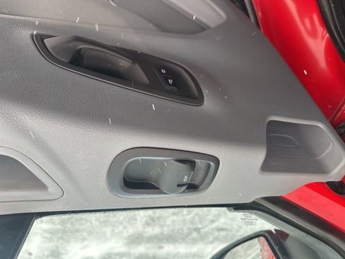 Used 2018 Ford Transit 150 XL image 19