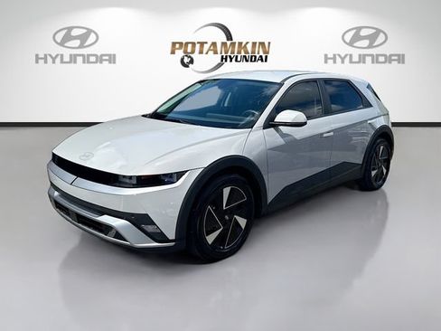 Certified 2026 Hyundai Ioniq 5 SEL RWD image 1