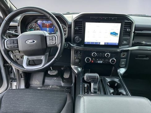 Certified 2022 Ford F150 XLT w/ Equipment Group 302A High image 10