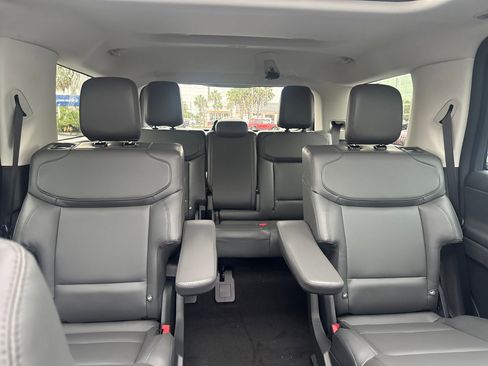 New 2026 Ford Expedition Active RWD image 11