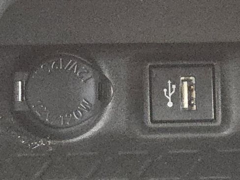 Used 2023 Toyota RAV4 XLE image 10