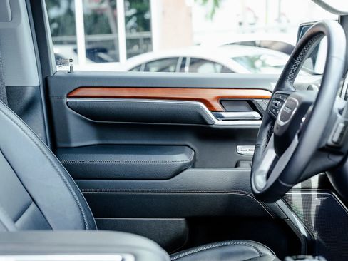 Used 2022 GMC Sierra 1500 Denali image 35