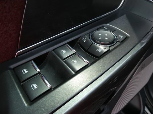 Used 2022 Ford F150 Lariat AWD/4WD image 23